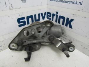 Used Front wiper motor Peugeot 407 (6D) 2.0 HDiF 16V Price € 50,00 Margin scheme offered by Snuverink Autodemontage