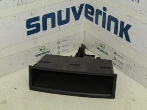 Used Dashboard part Peugeot 307 Break (3E) 1.6 HDi 90 16V Price € 15,00 Margin scheme offered by Snuverink Autodemontage