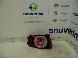 Usados Luz antiniebla detrás Citroen C3 Picasso (SH) 1.4 16V VTI 95 Precio € 35,00 Norma de margen ofrecido por Snuverink Autodemontage