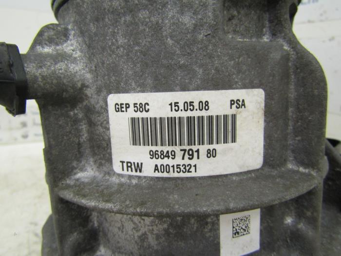 Usagé Pompe de direction Peugeot 308 (4A/C) 1.4 VTI 16V Prix € 67,49 Règlement à la marge proposé par Snuverink Autodemontage