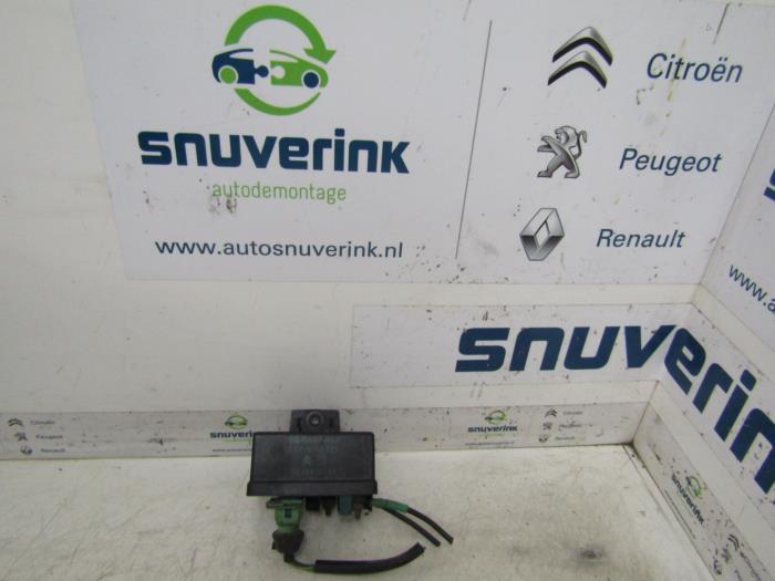 Glow plug relay Citroen Berlingo 1.9 Di 598143