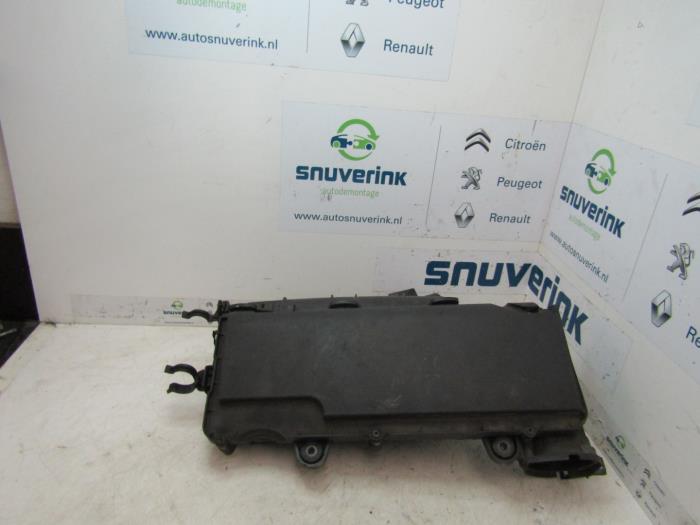 Gebrauchte Luftfiltergehäuse Peugeot 206 SW (2E/K) 1.4 HDi Preis € 29,73 Margenregelung angeboten von Snuverink Autodemontage