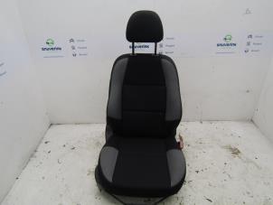 Gebrauchte Sitz rechts Peugeot 207/207+ (WA/WC/WM) 1.4 16V VTi Preis € 175,00 Margenregelung angeboten von Snuverink Autodemontage