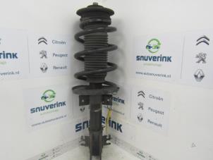 Used Front shock absorber rod, left Renault Master IV (MA/MB/MC/MD/MH/MF/MG/MH) 2.3 dCi 16V Price € 121,00 Inclusive VAT offered by Snuverink Autodemontage