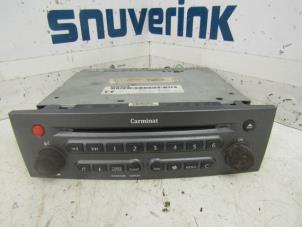 Used Radio Renault Grand Scénic II (JM) 2.0 16V Price € 85,00 Margin scheme offered by Snuverink Autodemontage