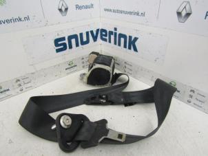Used Rear seatbelt, right Renault Twingo II (CN) 1.2 16V Quickshift 5 Price € 20,00 Margin scheme offered by Snuverink Autodemontage
