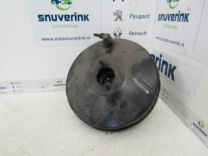 Used Brake servo Peugeot 206 Price € 45,00 Margin scheme offered by Snuverink Autodemontage