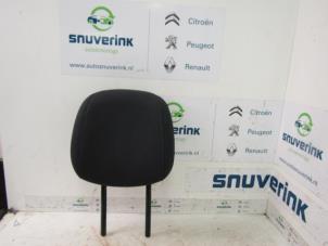 Used Headrest Renault Espace Price on request offered by Snuverink Autodemontage