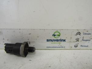 Used Fuel pressure sensor Peugeot 307 (3A/C/D) 2.0 HDi 90 Price € 65,00 Margin scheme offered by Snuverink Autodemontage