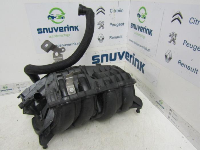 Begagnade Insugsrör Peugeot 207/207+ (WA/WC/WM) 1.4 16V VTi Pris € 38,25 Marginaltabell erbjuds av Snuverink Autodemontage