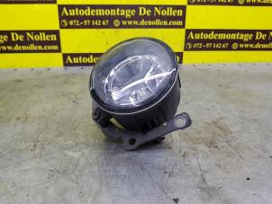 Used Fog light, front left Mitsubishi L-200 Price on request offered by de Nollen autorecycling