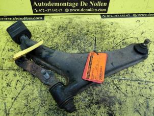 Usagé Bras de suspension haut avant gauche Suzuki Swift Prix € 50,00 Règlement à la marge proposé par de Nollen autorecycling