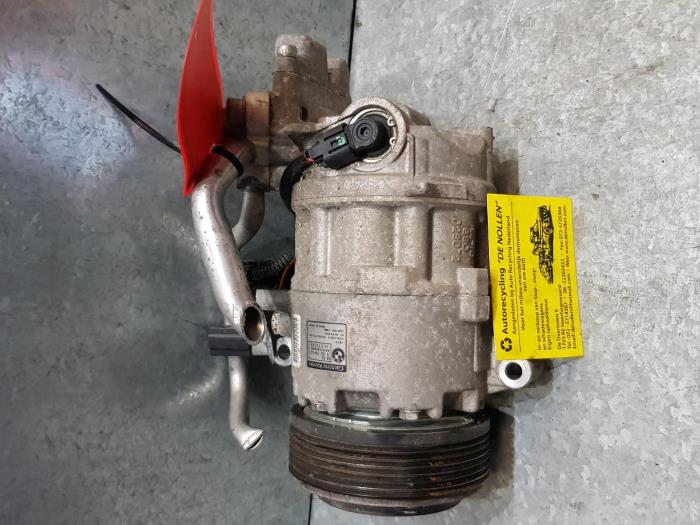 Air conditioning pump from a BMW 1-Serie 2014