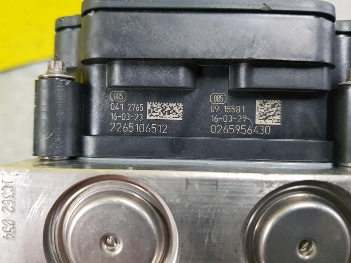 Begagnade ABS-pump Ford Transit Custom Pris € 465,85 Inklusive moms erbjuds av autodemontage denollen