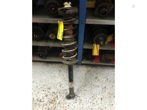 Used Rear shock absorber rod, right Audi A4 Price € 50,00 Margin scheme offered by de Nollen autorecycling