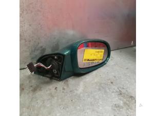 Used Wing mirror, right Mercedes A (W168) 1.4 A-140 Price € 25,95 Margin scheme offered by de Nollen autorecycling