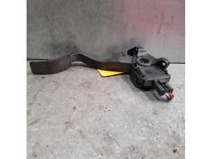 Used Accelerator pedal Peugeot 207 Price € 60,50 Inclusive VAT offered by de Nollen autorecycling