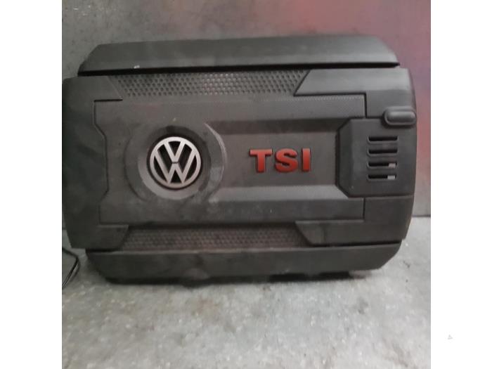 Used Engine cover Volkswagen Golf Price € 54,45 Inclusive VAT offered by autodemontage denollen