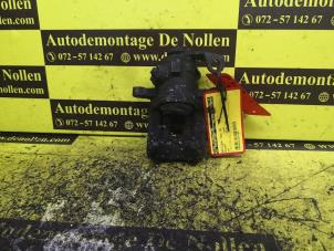 Used Rear brake calliper, right Peugeot 307 Price on request offered by de Nollen autorecycling