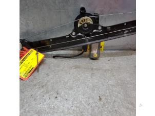 Used Rear window mechanism 2-door, right Fiat Punto Price on request offered by de Nollen autorecycling