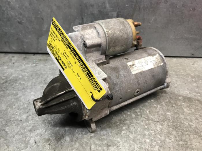 Gebrauchte Anlasser Renault Master III (EV/HV/UV/VA/VB/VD/VF/VG/VJ) 2.3 dCi 135 16V FWD Preis € 68,00 Margenregelung angeboten von autodemontage denollen