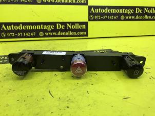 Used Panic lighting switch Fiat 500X Price on request offered by de Nollen autorecycling