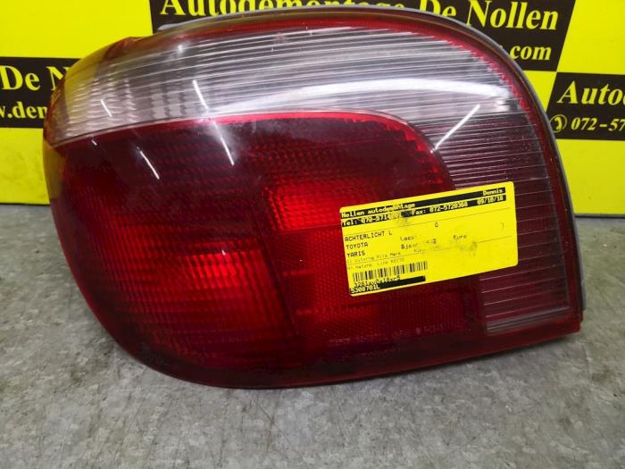 Taillight, left from a Toyota Yaris 1999