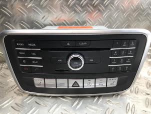 Usados Radio Mercedes A (W176) 1.5 A-160 CDI, A-160d 16V Precio € 786,50 IVA incluido ofrecido por de Nollen autorecycling