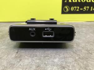Used Radio module Fiat 500X Price on request offered by de Nollen autorecycling