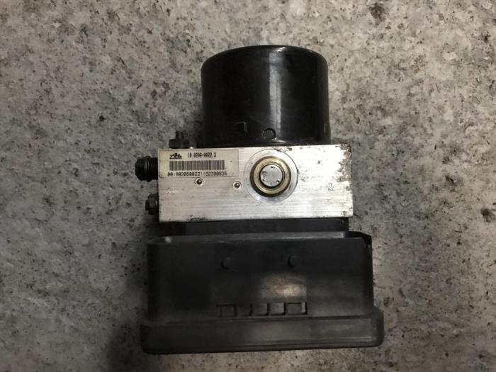 Begagnade ABS-pump Mini Cooper S Pris € 277,00 Marginaltabell erbjuds av autodemontage denollen