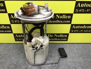 Usados Bomba eléctrica de combustible Fiat Stilo (192A/B) 1.6 16V Precio € 50,00 Norma de margen ofrecido por de Nollen autorecycling
