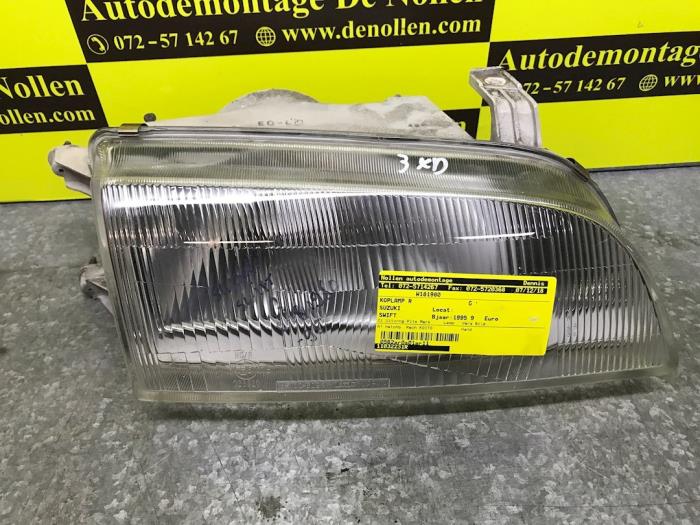 Używane Reflektor prawy Suzuki Swift (SF310/413) 1.3 Cena € 27,00 Procedura marży oferowane przez autodemontage denollen