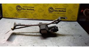 Used Wiper mechanism Fiat Punto I (176) 55 1.1 Fire SPI Price € 40,00 Margin scheme offered by de Nollen autorecycling