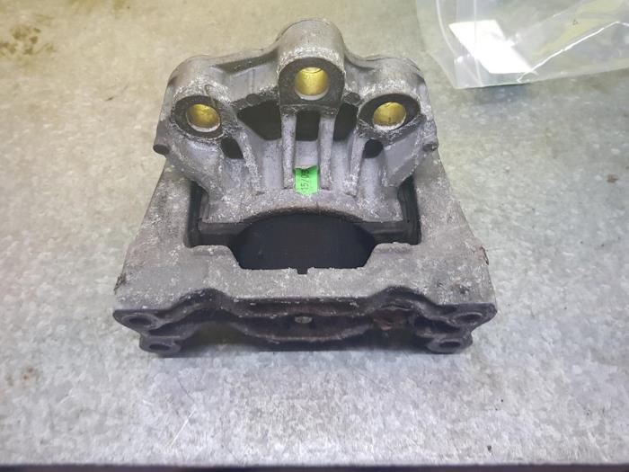 Used Engine mount Ford Transit 2.2 TDCi 16V Price € 54,45 Inclusive VAT offered by autodemontage denollen
