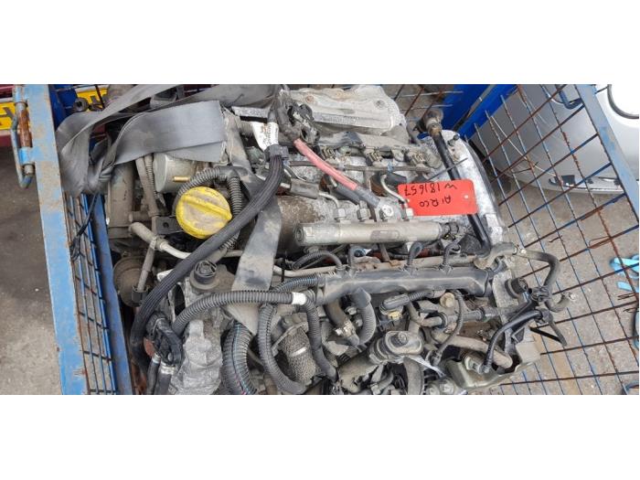 Engine from a Fiat Bravo (198A) 1.6 JTD Multijet 120 2012