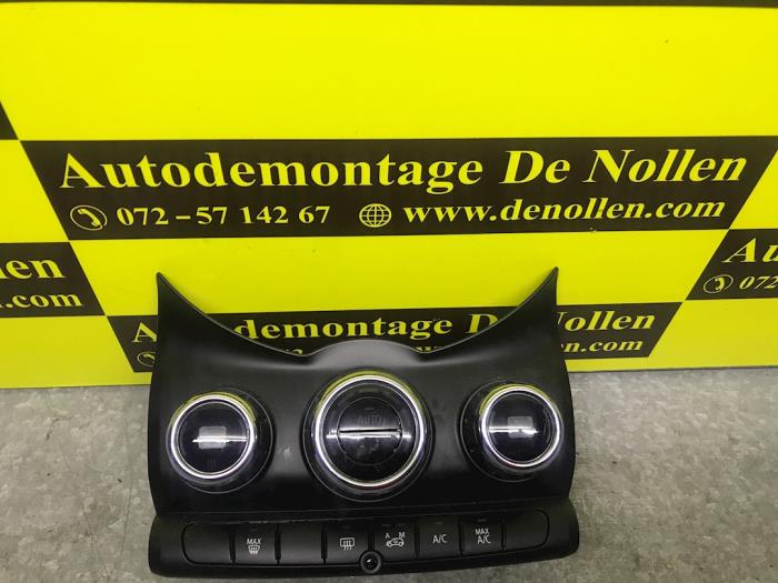 Begagnade Värmekontrollpanel Mini Mini (F56) 1.5 12V Cooper Pris € 225,00 Marginaltabell erbjuds av autodemontage denollen