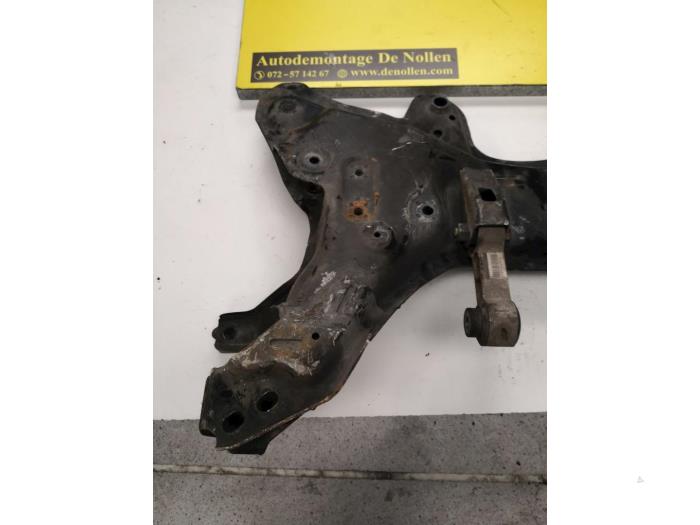 Subframe from a Fiat 500 (312) 0.9 TwinAir 60 2017