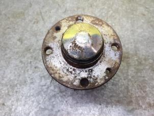Used Rear wheel bearing Fiat 500 Price on request offered by de Nollen autorecycling
