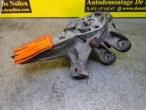 Used Gearbox mount Mini Mini (R56) 1.6 16V Cooper Price € 36,30 Inclusive VAT offered by de Nollen autorecycling