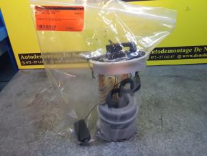 Usagé Pompe d'injection Mini Mini (R56) 1.6 16V Cooper Prix € 60,50 Prix TTC proposé par de Nollen autorecycling