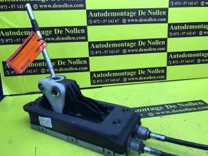 Used Gear-change mechanism Mini Mini (R56) 1.6 16V Cooper Price on request offered by de Nollen autorecycling