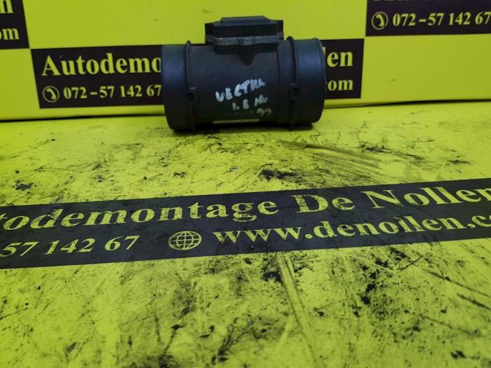 Gebrauchte Luftmassenmesser Opel Vectra B (36) 1.8 16V Ecotec Preis € 14,00 Margenregelung angeboten von autodemontage denollen