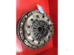 Used Dual mass flywheel BMW 3 serie Touring (E91) 318i 16V Price € 181,50 Inclusive VAT offered by de Nollen autorecycling