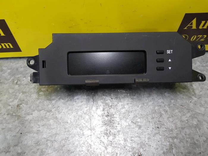 Begagnade Innerdisplay Hyundai i20 1.2i 16V Pris € 32,00 Marginaltabell erbjuds av autodemontage denollen