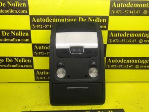 Used Interior lighting, front Audi A5 (8T3) 1.8 TFSI 16V Price € 75,00 Margin scheme offered by de Nollen autorecycling