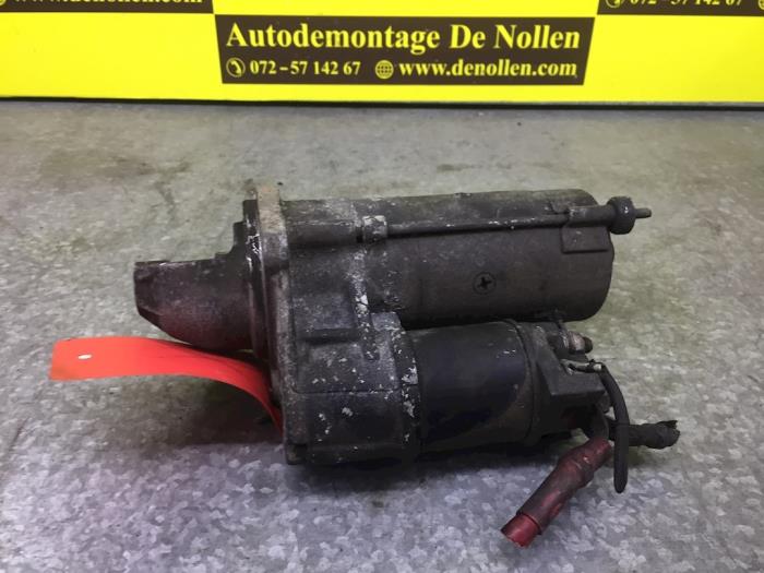 Starter from a BMW 3 serie (E36/4) 318i 1997