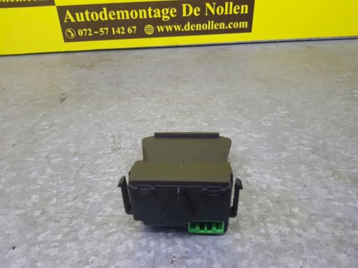 Gebrauchte Side assist sensor Ford Fiesta 6 (JA8) 1.0 EcoBoost 12V Sport Preis € 45,00 Margenregelung angeboten von autodemontage denollen