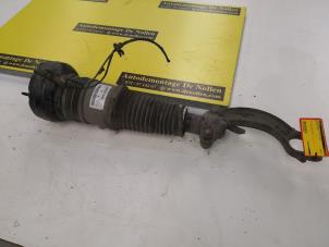 Used Front shock absorber rod, right Audi A8 (D4) 3.0 TDI V6 24V Quattro Price € 400,00 Margin scheme offered by de Nollen autorecycling