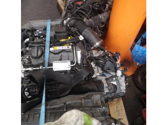 Gearbox from a MINI Countryman (F60) 1.5 TwinPower Turbo 12V Cooper SE ALL4 2017