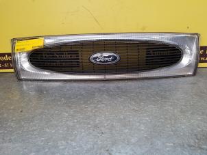 Used Grille Ford Fiesta 4 1.25 16V Price € 30,00 Margin scheme offered by de Nollen autorecycling
